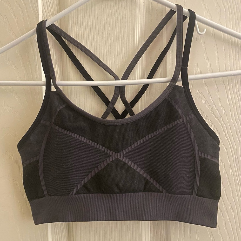 Black and Grey Strappy Sports Bra